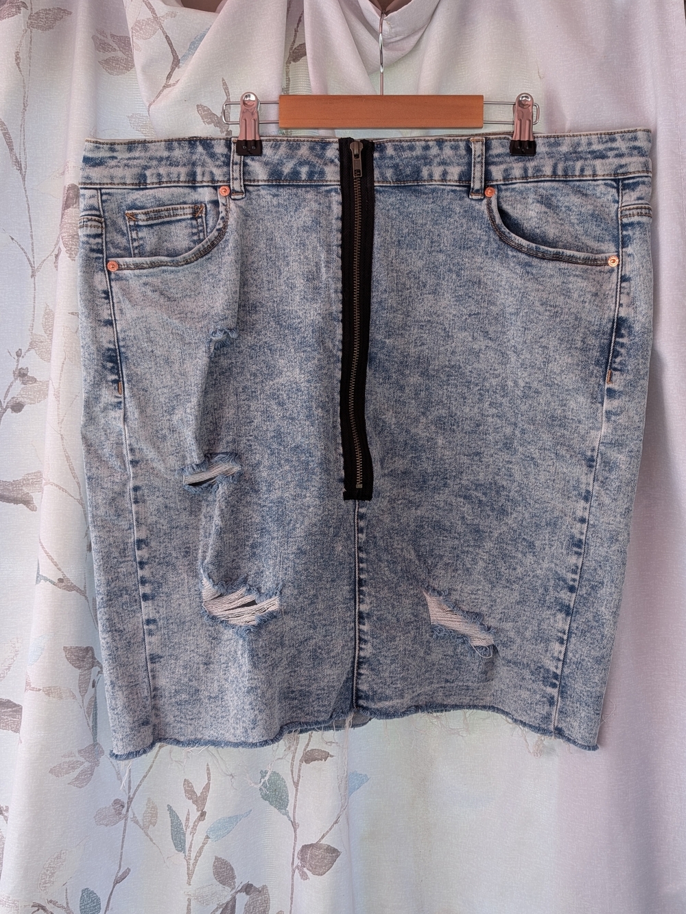 Love & Legend Light Acid Wash Denim Mini Skirt with Black Center Zip